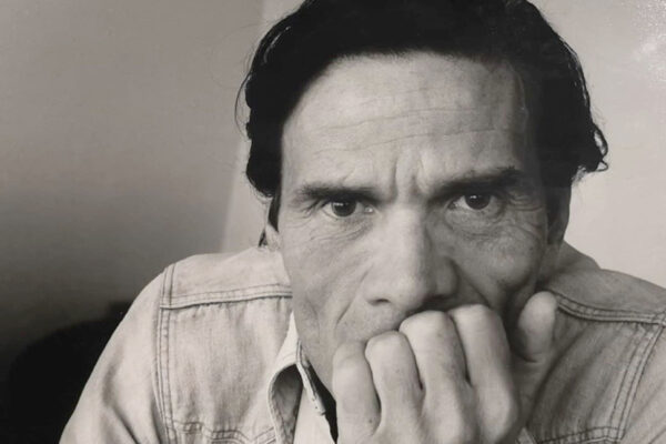 2 novembre 1975, morte Pier Paolo Pasolini: il problema della sua omosessualità, lo scandalo della verità e il corpo martoriato 2 novembre 1975, morte Pier Paolo Pasolini: il problema della sua omosessualità, lo scandalo della verità e il corpo martoriato