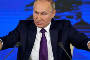 Putin prepara arresti e processi contro i “traditori di Stato”: il ‘messaggio’ ai magistrati dello Zar pronto ad una stagione di purghe