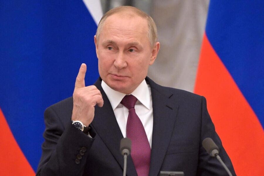 Cosa vuole Putin per fermare l’invasione dell’Ucraina: le richieste dello zar