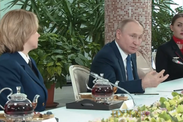 Putin alza ancora i toni contro Europa e Occidente: “Sanzioni sono dichiarazione di guerra”