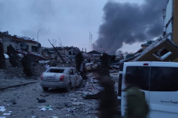 Perché la Russia ha colpito la base militare di Yavoriv, il segnale alla Nato e l’offensiva contro “obiettivi militari legittimi” Perché la Russia ha colpito la base militare di Yavoriv, il segnale alla Nato e l’offensiva contro “obiettivi militari legittimi”