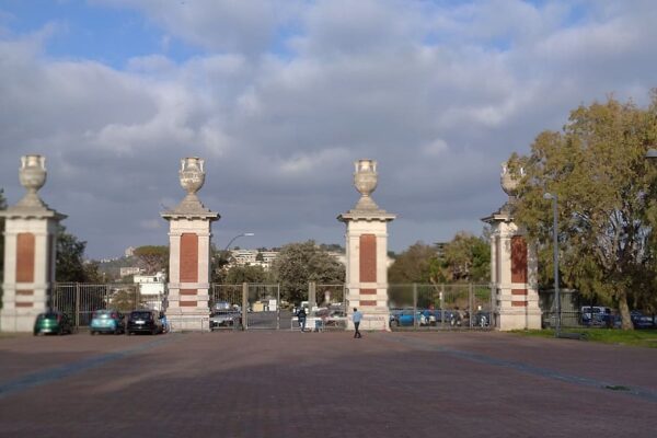 Schianto a Posillipo, Antonio non ce l’ha fatta: è morto l’ex custode del Virgiliano