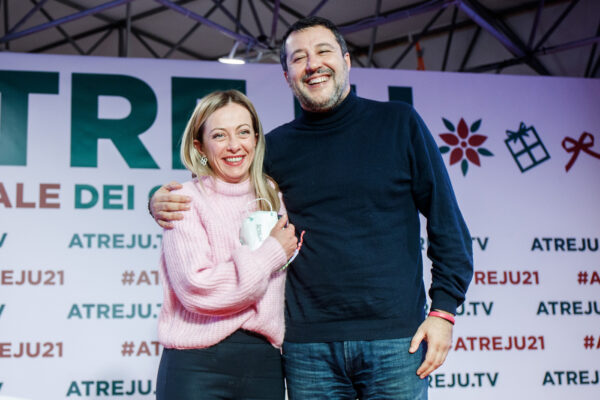 Meloni e Salvini ignorano il 25 aprile, la paura di fare la fine di Le Pen