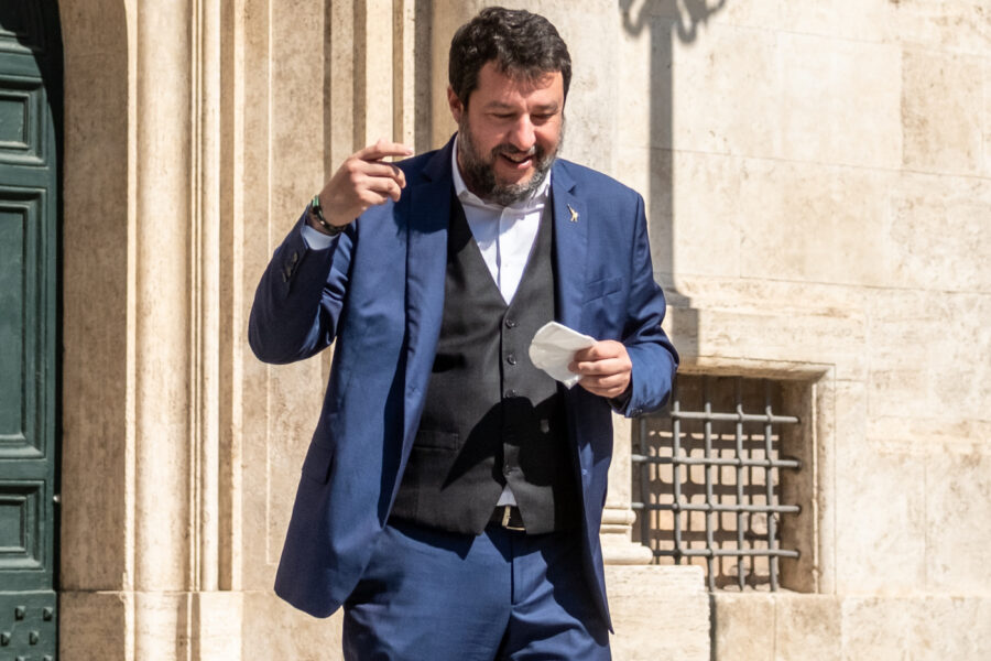 Lega nel caos: moderati pronti a silurare Salvini