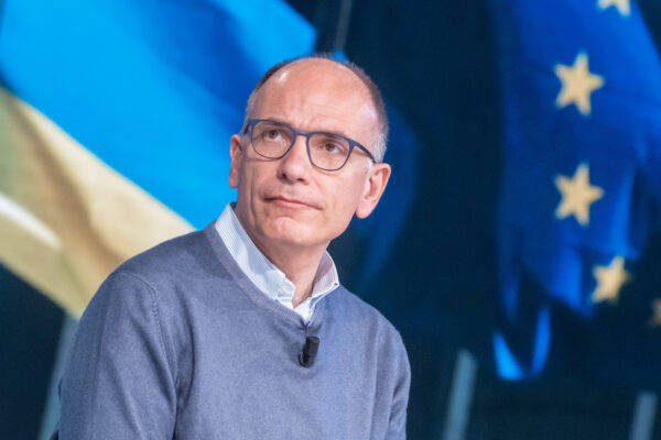 Per Draghi, con l’Ue e la Nato: la scommessa di Enrico Letta