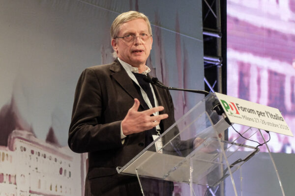 “Aiutare Kiev è di sinistra, il nostro popolo non è stato tradito”, parla Gianni Cuperlo