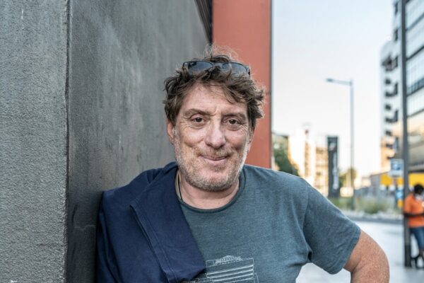 Andrea Costa assolto, crolla il castello di accuse contro il presidente di Baobab: “Rifarei tutto, continueremo ad aiutare i migranti”