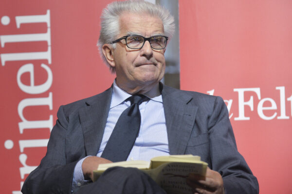 “Putin responsabile ma l’occidente non deve forzare Kiev ad accettare pace punitiva”, parla Luigi Zanda