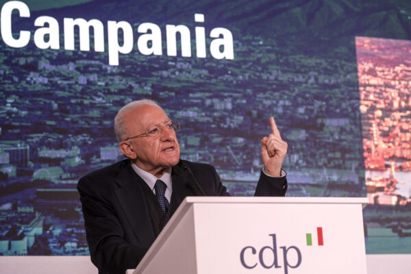 De Luca avvisa Manfredi: rivedere le risorse che diamo al Comune