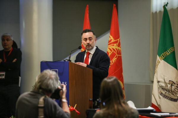 Intervista a Michele De Palma: “Lavoro e pace, valori costituenti che la Fiom non tradirà”