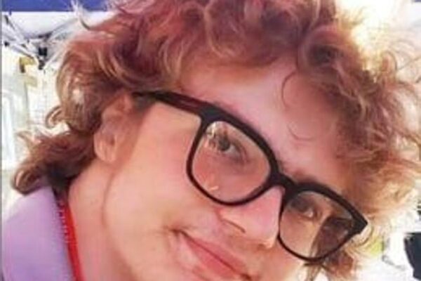 Ragazzo autistico scomparso, la famiglia lo ritrova tre anni dopo a 1.300 km da casa: “Un miracolo”