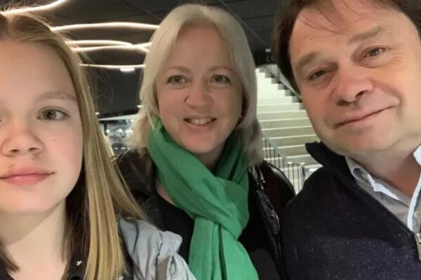 Il giallo dell’oligarca Protosenya, trovato morto con moglie e figlia: nessuna impronta sull’ascia dell’omicidio-suicidio