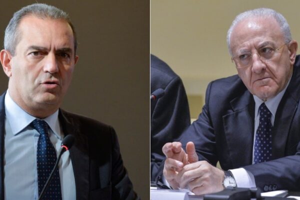 De Luca e de Magistris riprendono a insultarsi: “Sei testimonial dei debiti fatti”