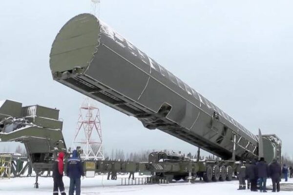 Missile Sarmat, quali obiettivi può colpire e a che distanza la nuova arma di Putin