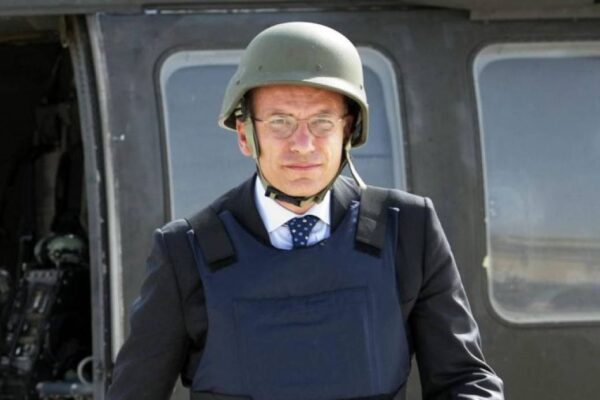 L’illusione pericolosa di Letta: affamare Mosca per avere la pace… L’illusione pericolosa di Letta: affamare Mosca per avere la pace…