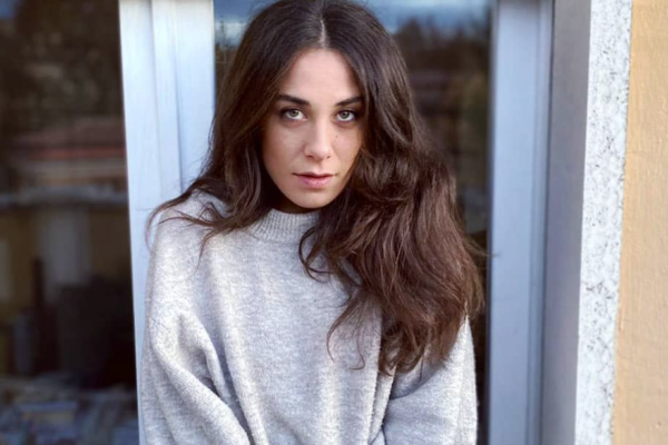 Grave incidente stradale nella notte, muore l’attrice Ludovica Bargellini: aveva lavorato con Sorrentino