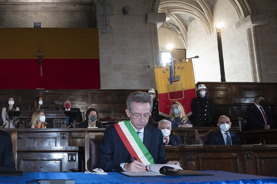 Bilancio previsione Comune di Napoli, da Manfredi solo spiccioli per le politiche giovanili