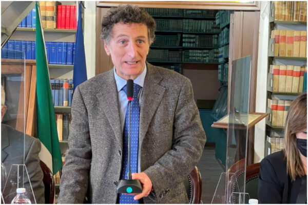 Guerra Ucraina, l’Ordine degli avvocati pronto a sostenere i profughi