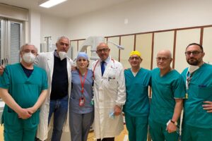 Luca salvato dal pacemaker bicamerale, al San Paolo il primo intervento nel laboratorio di elettrostimolazione