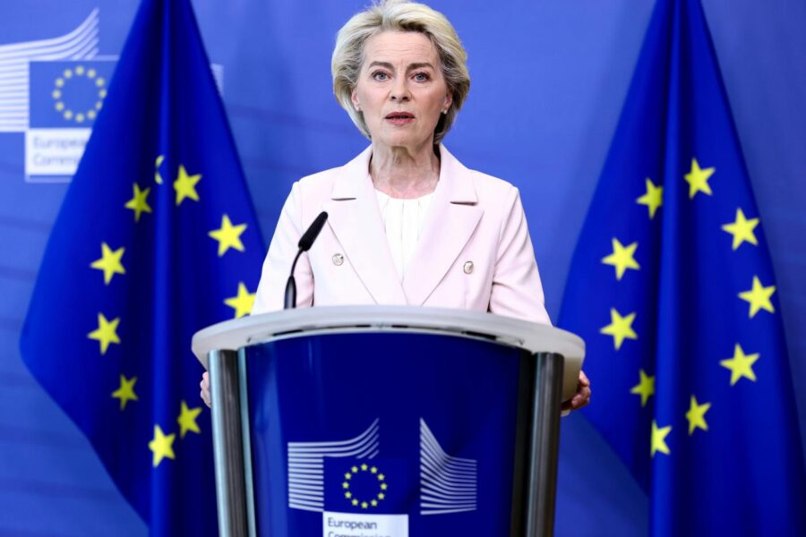 Gas russo, cosa ha deciso l’Ue e quali sono i rischi per il prossimo inverno