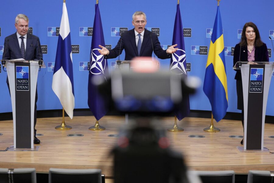 Come si entra nella Nato: le richieste di Svezia e Finlandia e “l’allargamento di Putin”