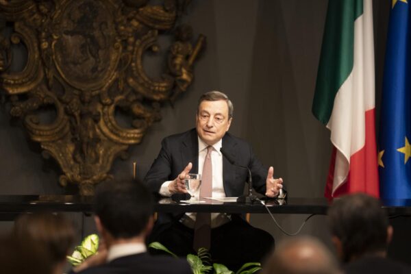 Guerra in Ucraina, entra in scena la diplomazia del grano: l’idea di Draghi per superare il conflitto