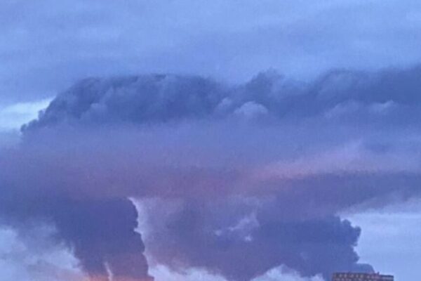 Guerra Ucraina-Russia, missili su Odessa: “Morto 15enne, colpita chiesa”. Media Kiev: “Orban sapeva dell’invasione”. Bombe Belgorod, Zelensky: “Non siamo noi”