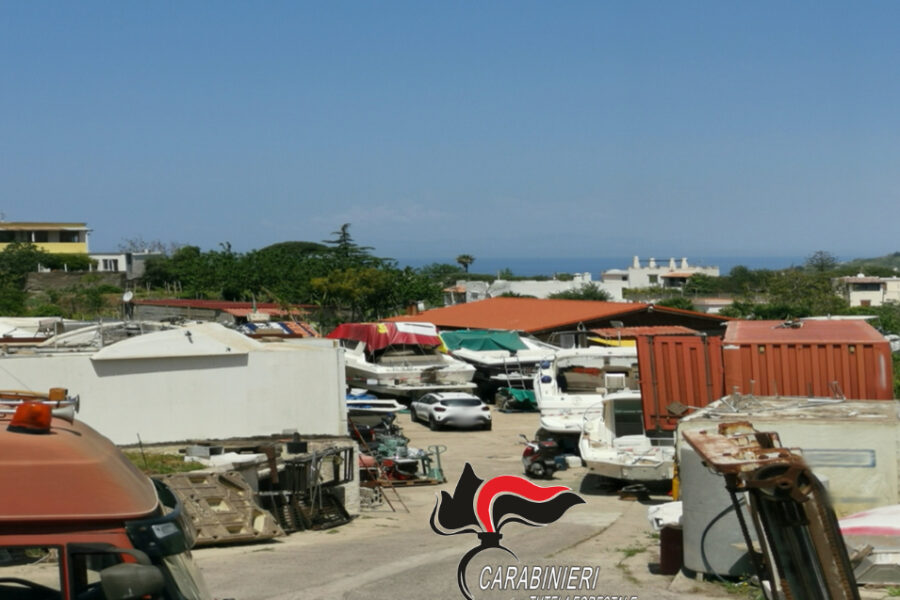 Il vigneto diventa cantiere navale, all’interno 16 barche: sequestrata area piena di rifiuti pericolosi