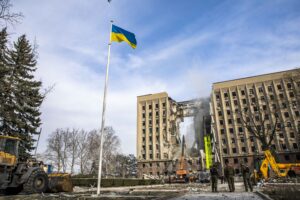 Neoliberismo tra Stati amici: il perfido sogno dei bellicisti