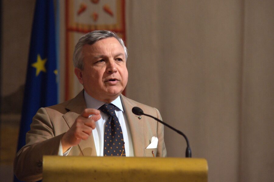 Confindustria Napoli, ripartire da coesione e Sud ma anche dall’abolizione della censura in rassegna stampa