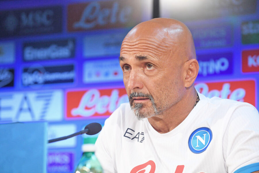 Renzi racconta Spalletti, la pizza a palazzo Chigi (con taglio Imu) e il materasso a Castel Volturno: “Sono l’aggiustatore”