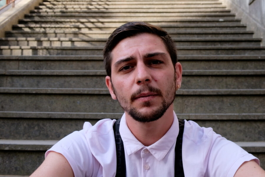 Raffaele, la rinascita dell’ ex scugnizzo: “Sono visti come eroi, ecco perché i giovani escono con il coltello”