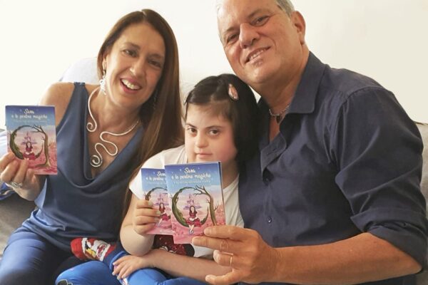 Sara e le perline magiche, la favola della bimba malata di leucemia che dona speranza con le sue collane