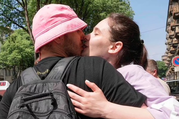 Dal trionfo all’Eurovision alla guerra, Oleh Psjuk “torna in Ucraina a combattere”