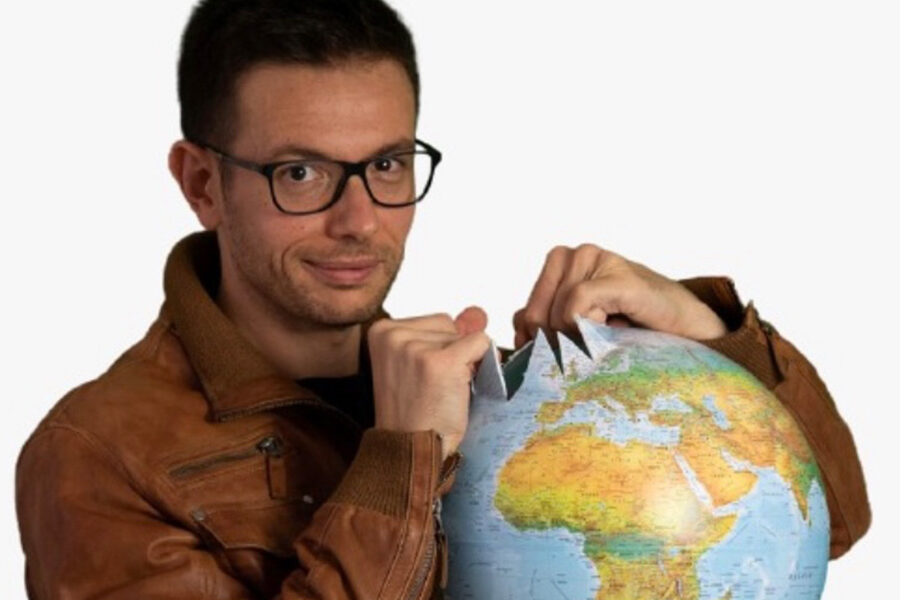 La sfida di raccontare la transizione ecologica: Andrea Moccia parla di riciclo e di futuro ai bambini