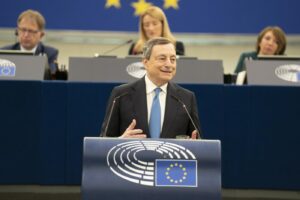 Draghi boccia il Superbonus grillino, il premier liquida l’incentivo: “Non siamo d’accordo, ha triplicato i costi”