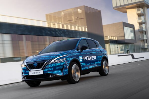 E-Power, Nissan lancia nuovo propulsore elettrificato: il piacere della guida elettrica senza ricarica alla presa