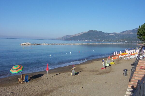 La spiaggia di Ispani La spiaggia di Ispani