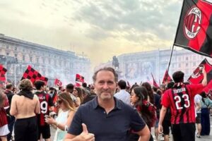 Cos’è RedBird, il fondo di Jerry Cardinale nuovo proprietario del Milan: un affare da 1,3 miliardi di euro Cos’è RedBird, il fondo di Jerry Cardinale nuovo proprietario del Milan: un affare da 1,3 miliardi di euro