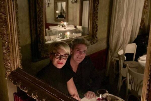 Uccise il patrigno con la pasta avvelenata, condannato a 30 anni di carcere: in aula la testimonianza della madre sopravvissuta