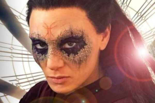 Abusi sessuali su minori, l’attrice di Dottor Strange Zara Phythian condannata con il marito