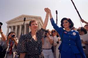 Cos’è la sentenza Roe v. Wade, la storica decisione sull’aborto abolita dalla Corte Suprema USA