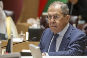 Guerra Ucraina-Russia, Ungheria blocca sanzioni per il veto su Kirill: il Cremlino apre a incontro Putin-Zelensky