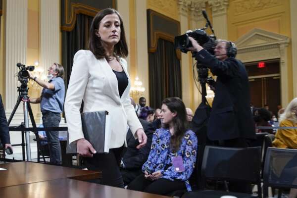 “Trump voleva unirsi all’assalto a Capitol Hill”, l’accusa della super testimone Cassidy Hutchinson