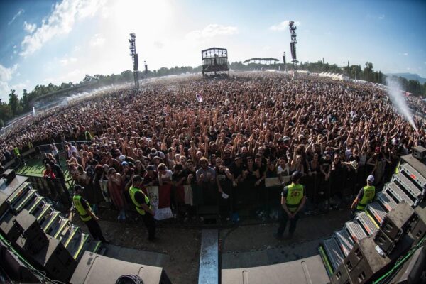 La sfida di Jump, regalare cultura