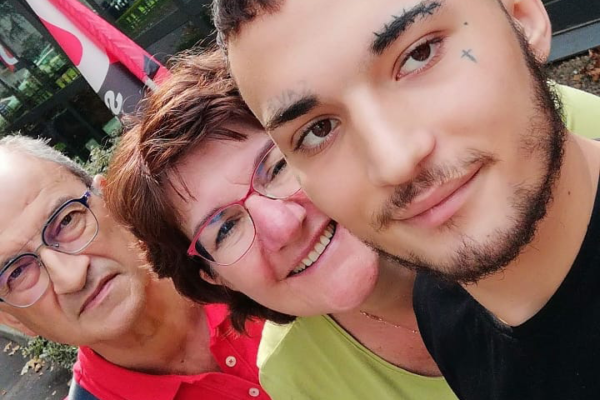 Il dramma di Giacomo, suicida in cella a 21 anni. I genitori: “Per il giudice non doveva stare lì”