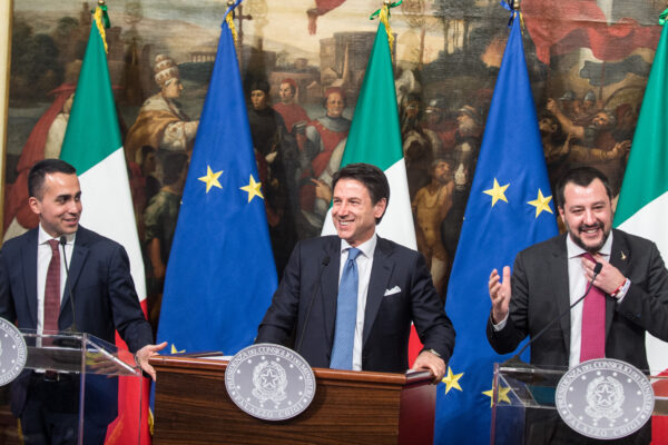 Perché il governo Draghi non cadrà, Conte e Salvini sono “bambini che giocano” e Di Maio prepara la scissione