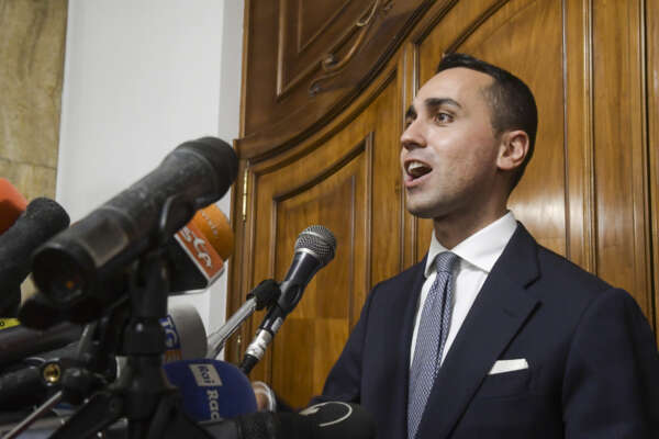 Di Maio dà un vaffa al populismo