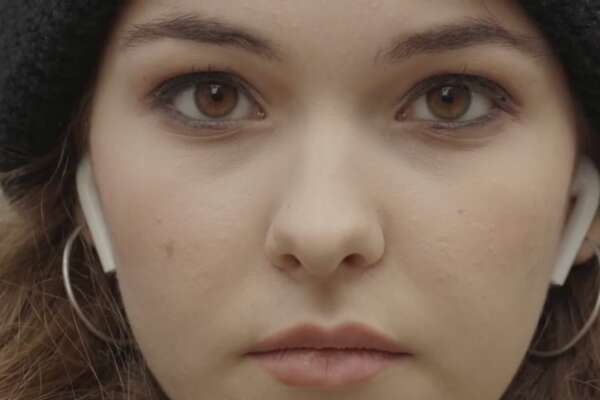 Violenza economica di genere nel docufilm “Libere di… Vivere”: storie di donne vittime di abusi devastanti