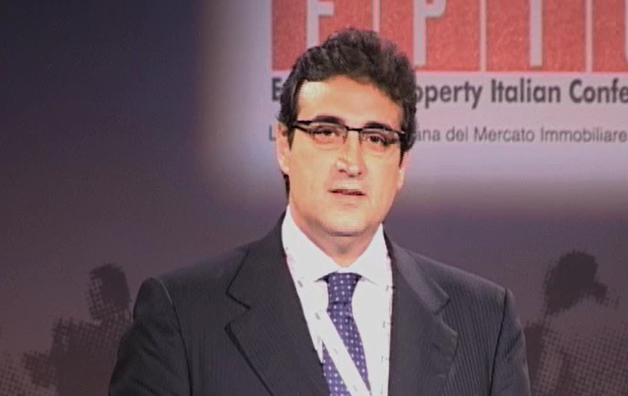 Massimo Bochicchio, i misteri dietro la morte del broker: la caccia agli ultimi messaggi e al ‘tesoro’ scomparso